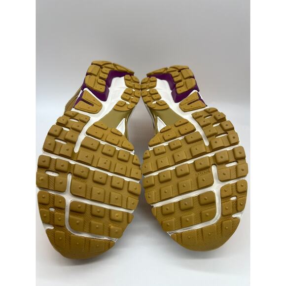 Nike Zoom Vomero 5 University Gold Viotech Shoes HF1553-702 Men’s Size 11 main image 6